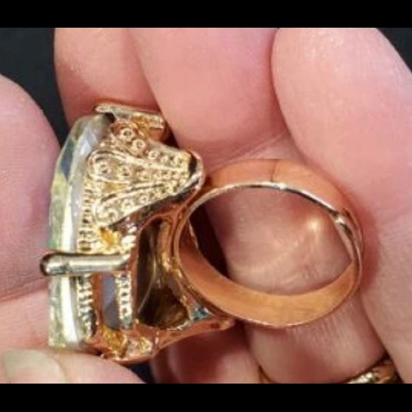 COPY - Heart ring - Picture 4 of 11